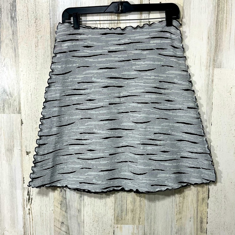 Haystacks Skirt Black White Textured Stretchy Size Large